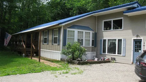 9 Gill Street Gorham NH 03581