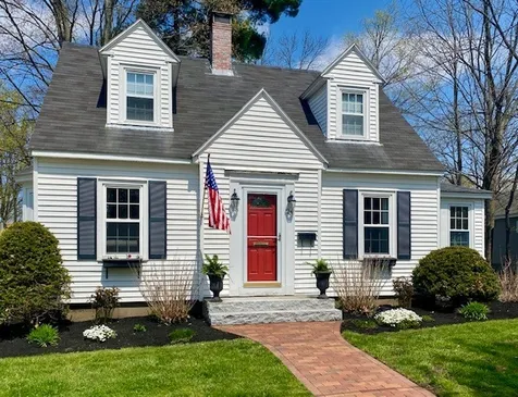24 Auburn Street Exeter NH 03833