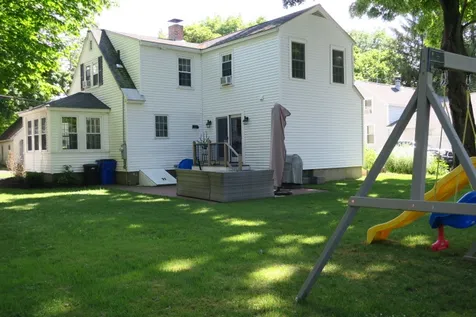 24 Auburn Street Exeter NH 03833