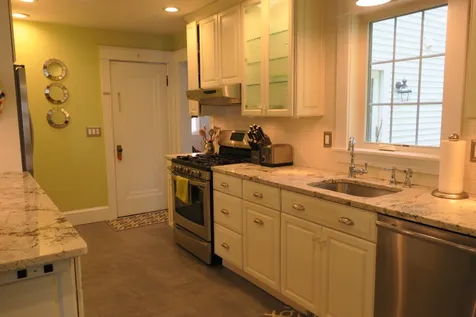 24 Auburn Street Exeter NH 03833