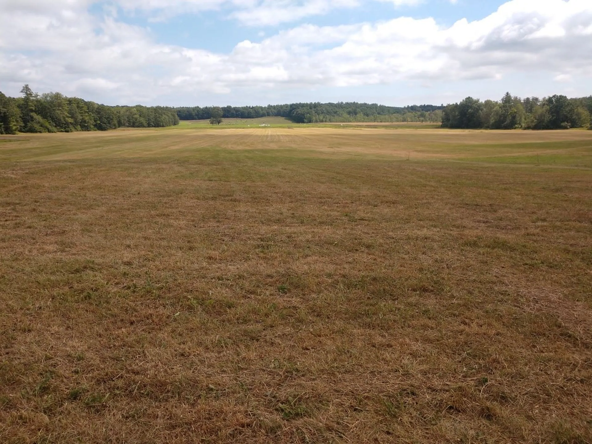 90 North Road East Kingston NH 03827