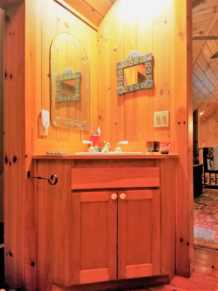 119 Spruce Knob Road Middletown Springs VT 05757