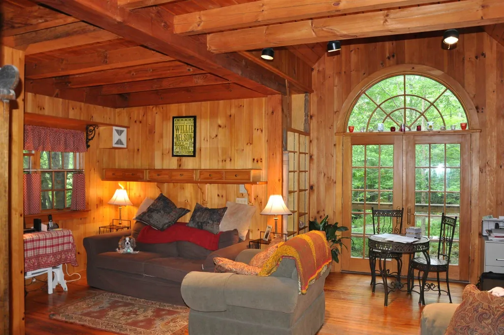 119 Spruce Knob Road Middletown Springs VT 05757