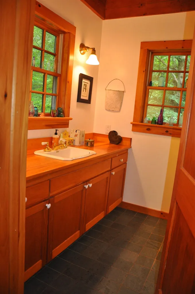 119 Spruce Knob Road Middletown Springs VT 05757