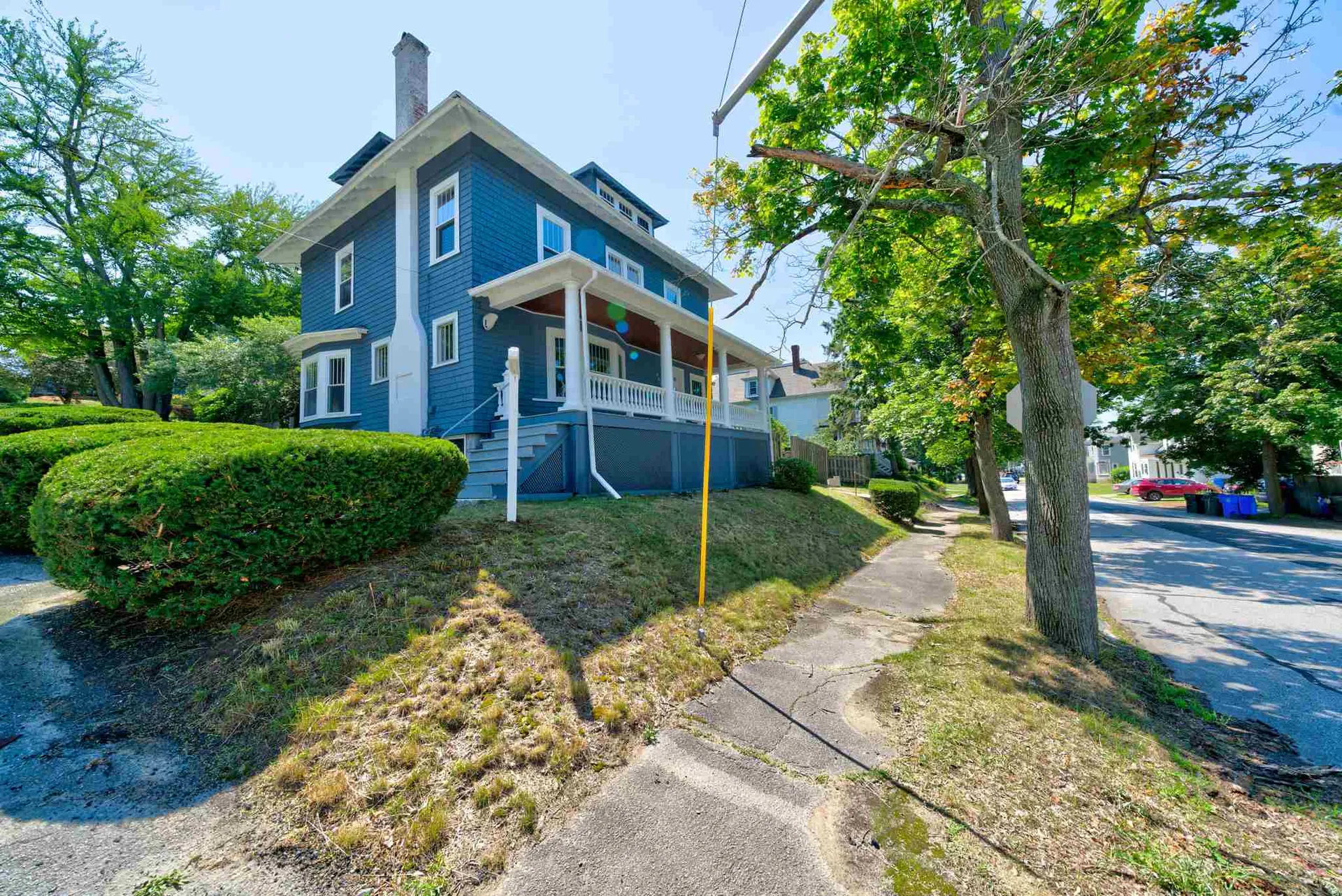 583 Beacon Street Manchester NH 03104