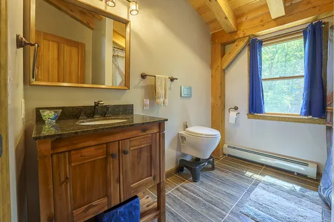 31 Arnold Circle Barnet VT 05821