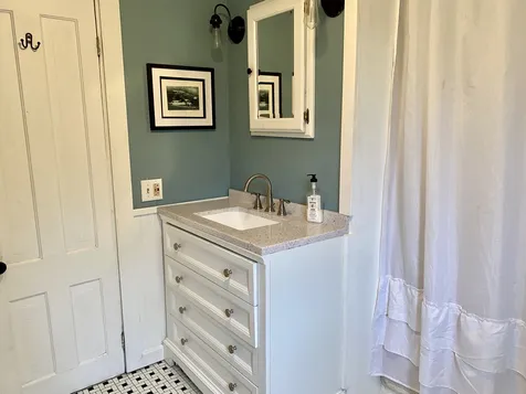 511 South Hill Road Ludlow VT 05149