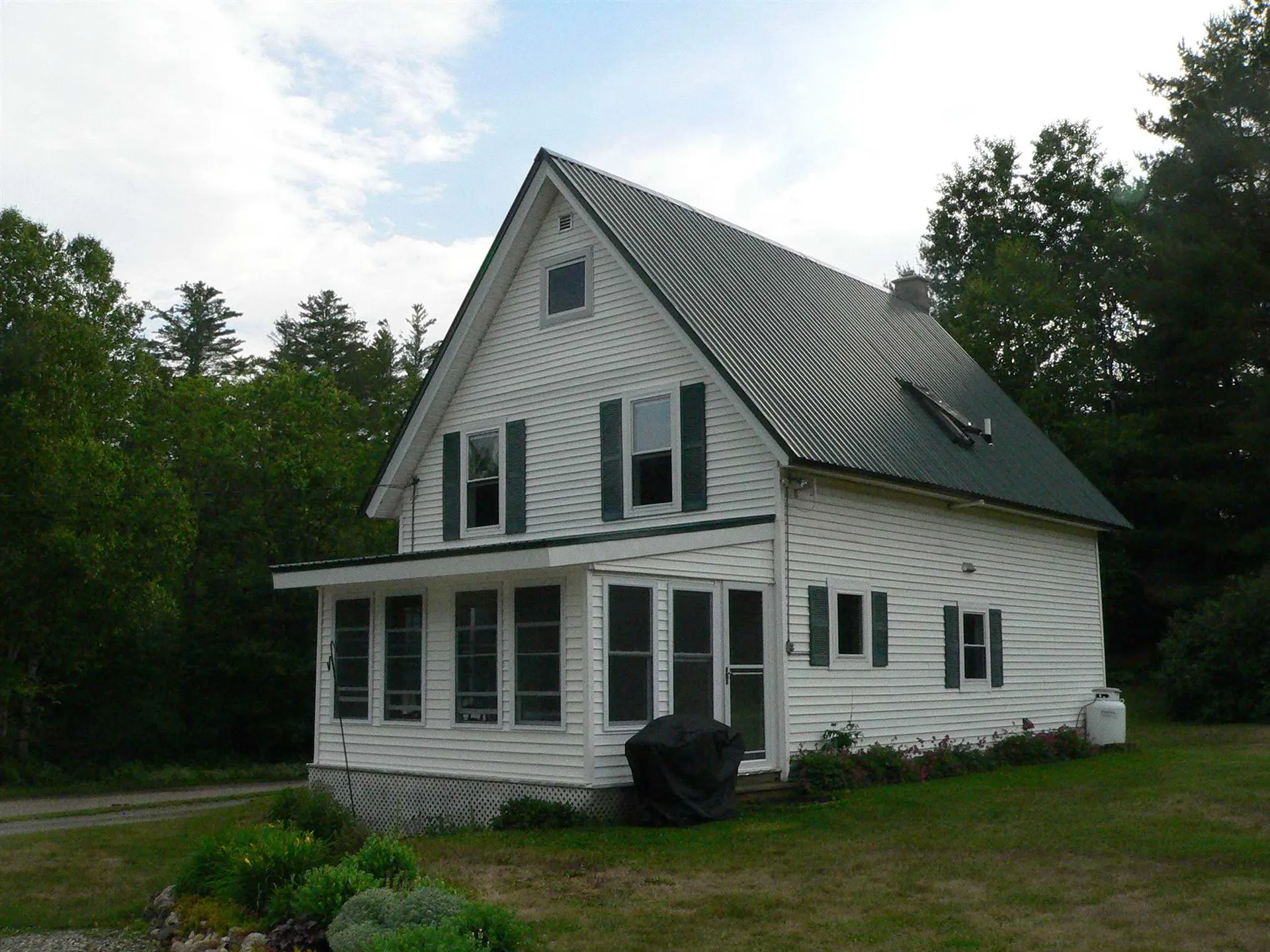 30 Potter Road Stark NH 03582