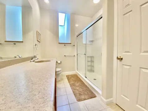 29 N Peak Village Newbury NH 03255