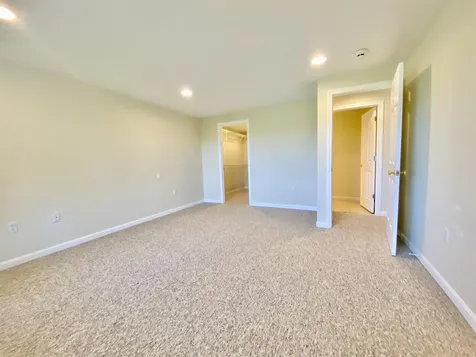 29 N Peak Village Newbury NH 03255