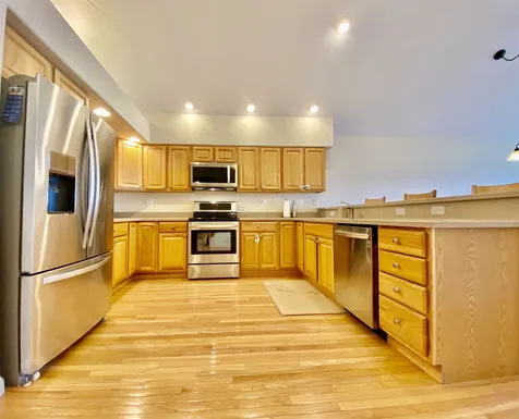 29 N Peak Village Newbury NH 03255