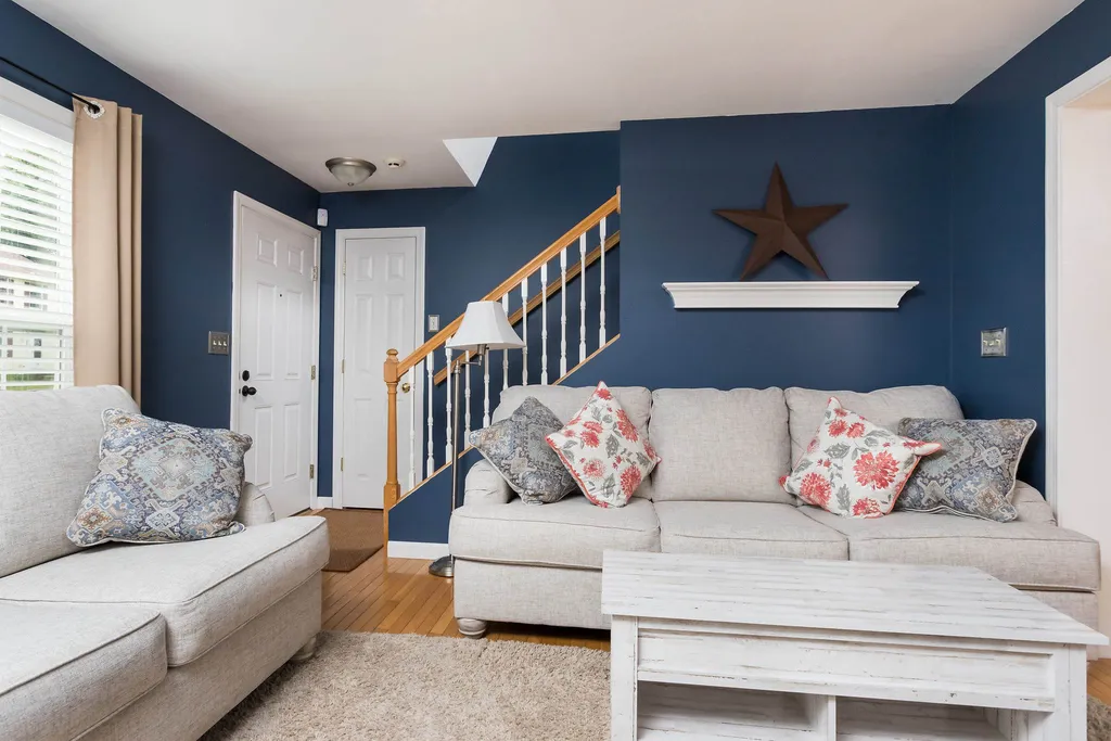 24 Cote Circle Raymond NH 03077