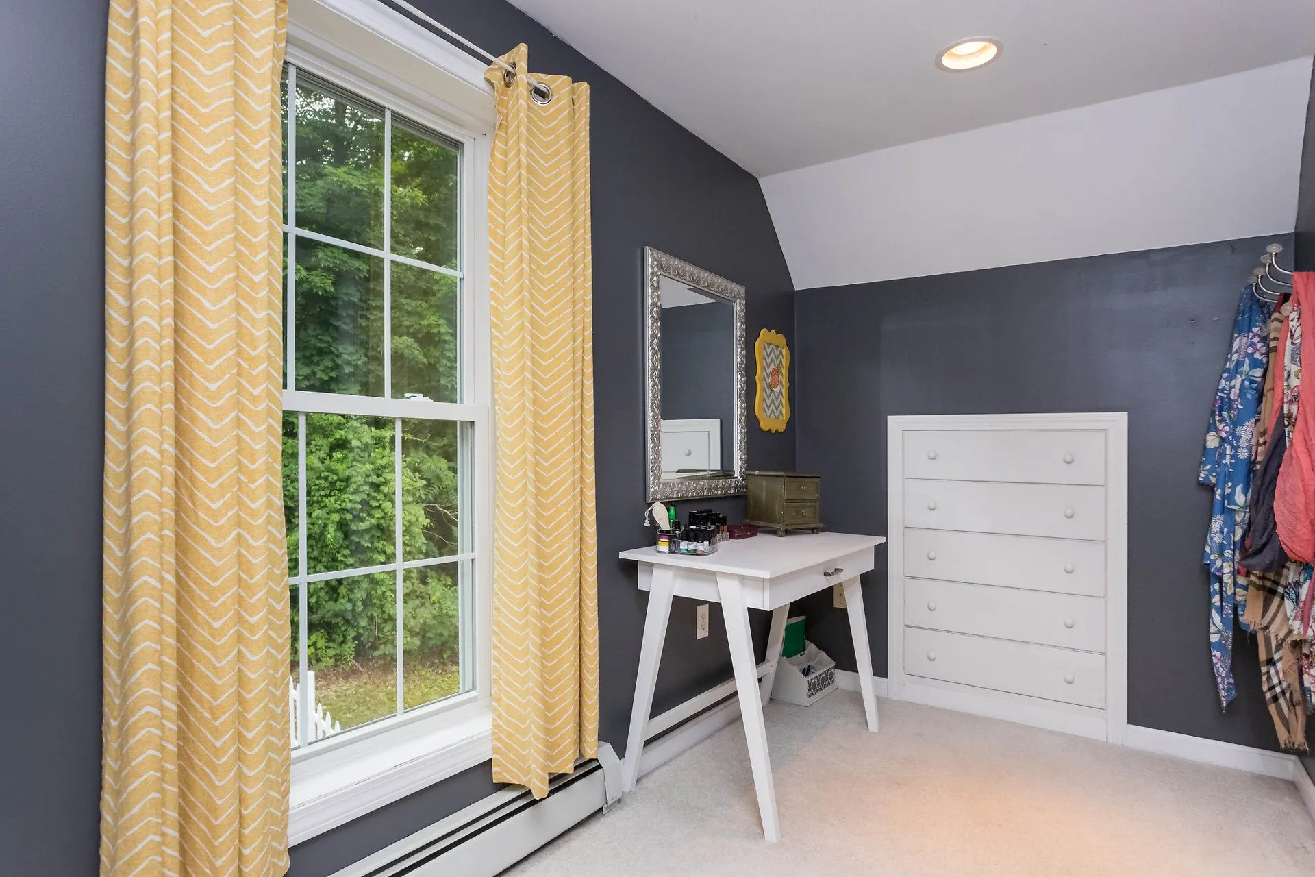 24 Cote Circle Raymond NH 03077