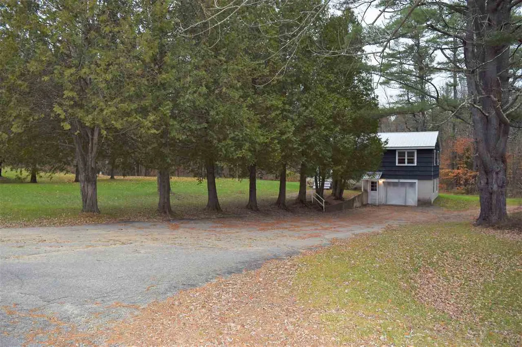 20 Old Turnpike Road Salisbury NH 03268