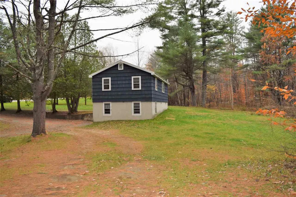 20 Old Turnpike Road Salisbury NH 03268