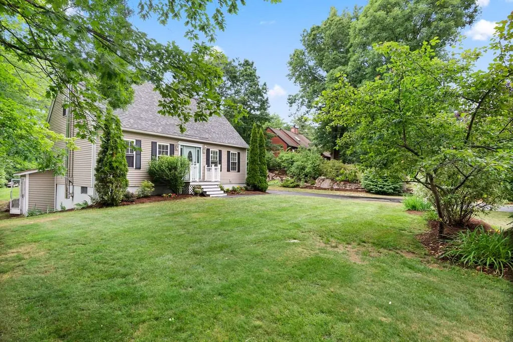 25 Francoeur Drive Somersworth NH 03878