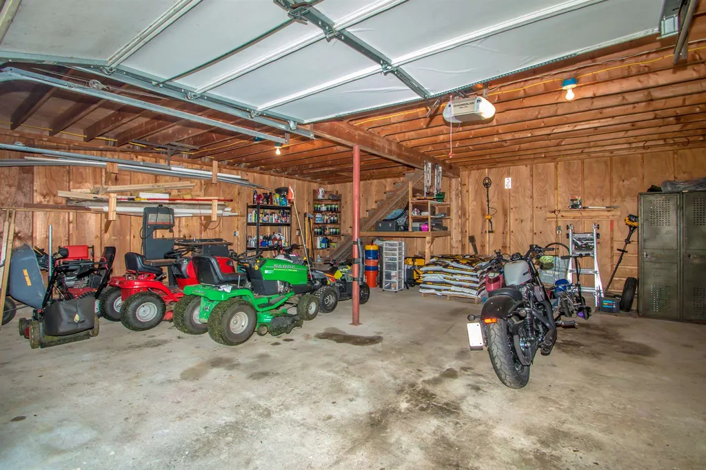 36 Couture Road Jefferson NH 03583