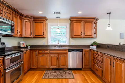 28 Summit Drive Atkinson NH 03811