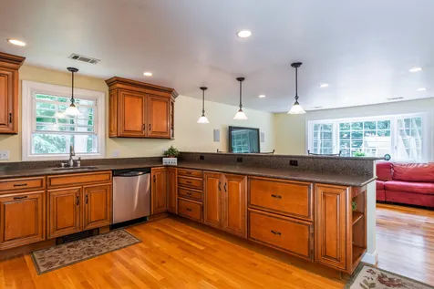 28 Summit Drive Atkinson NH 03811