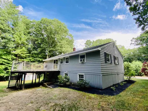 28 Summit Drive Atkinson NH 03811