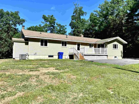 8 Harvey Road Londonderry NH 03053