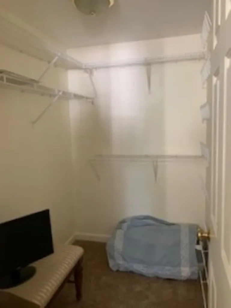 2 Smokey Lane Nashua NH 03062