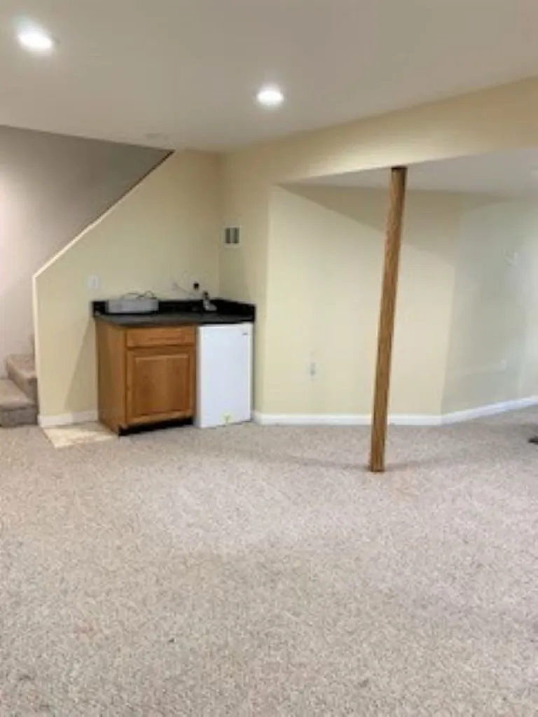2 Smokey Lane Nashua NH 03062