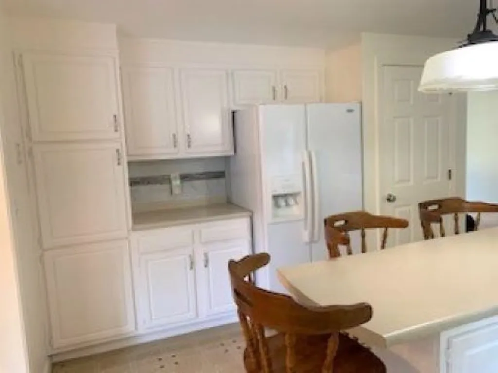 2 Smokey Lane Nashua NH 03062