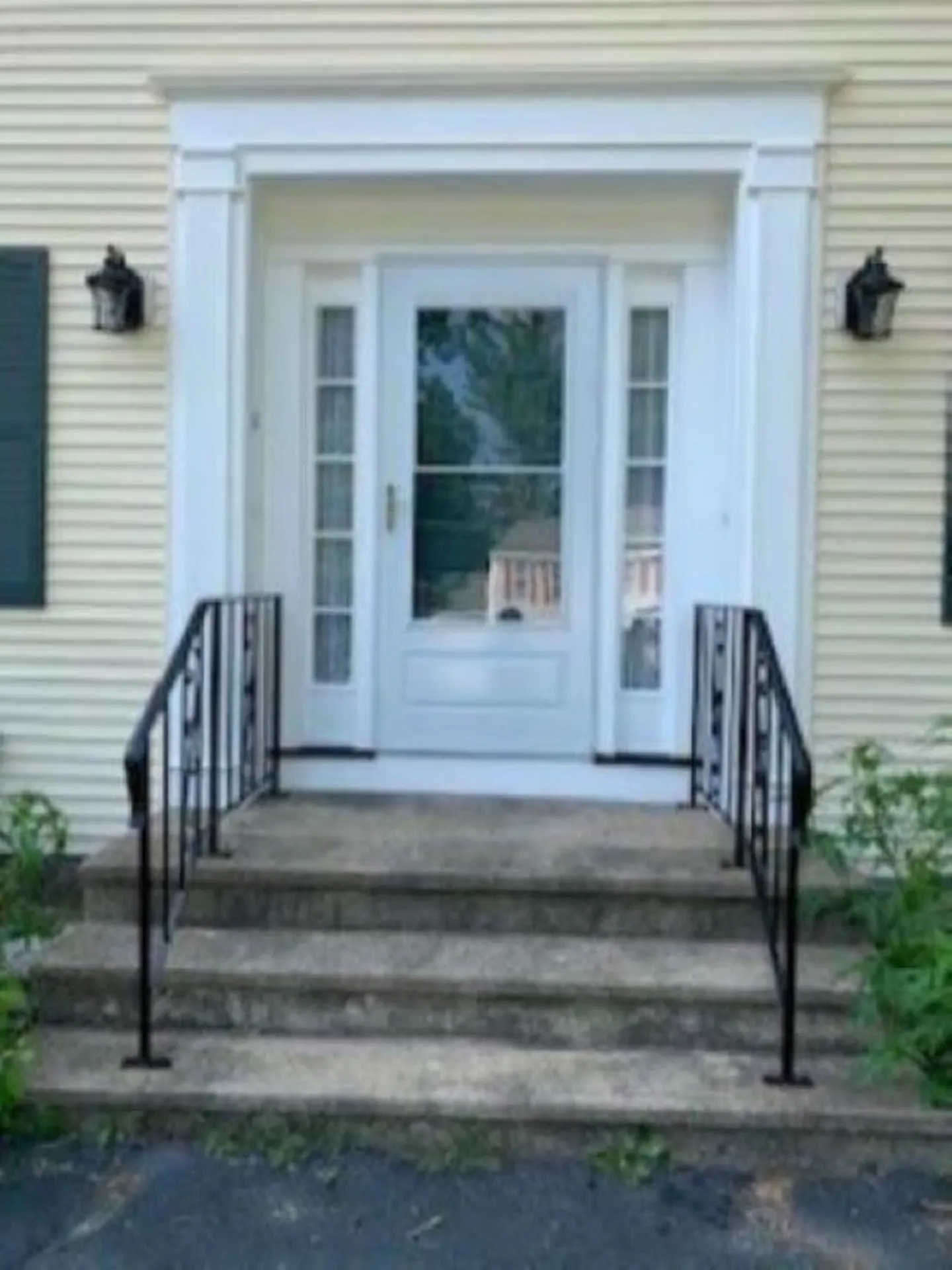 2 Smokey Lane Nashua NH 03062