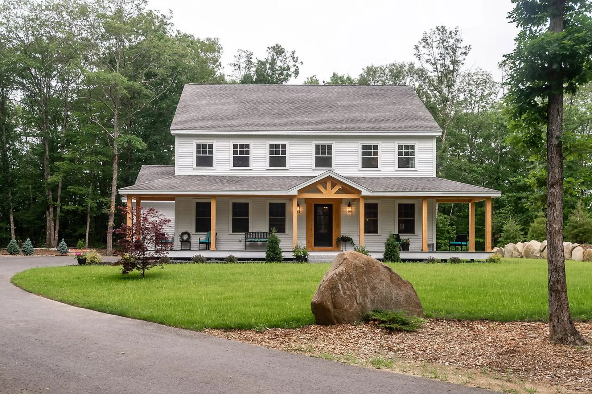 13 Chestnut Way Lee NH 03861