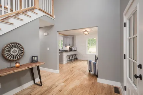 13 Chestnut Way Lee NH 03861