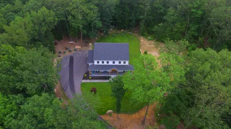 13 Chestnut Way Lee NH 03861