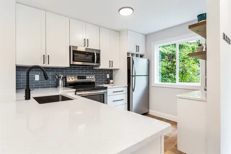 310 Sugartree Lane South Burlington VT 05403