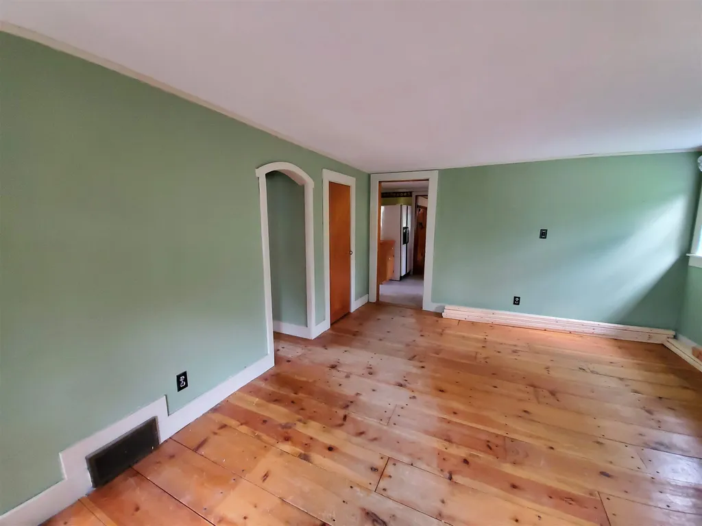 22 Reagan Road Canaan NH 03741