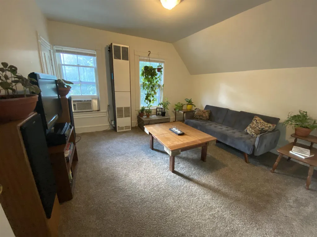 46 Grove Street Burlington VT 05401
