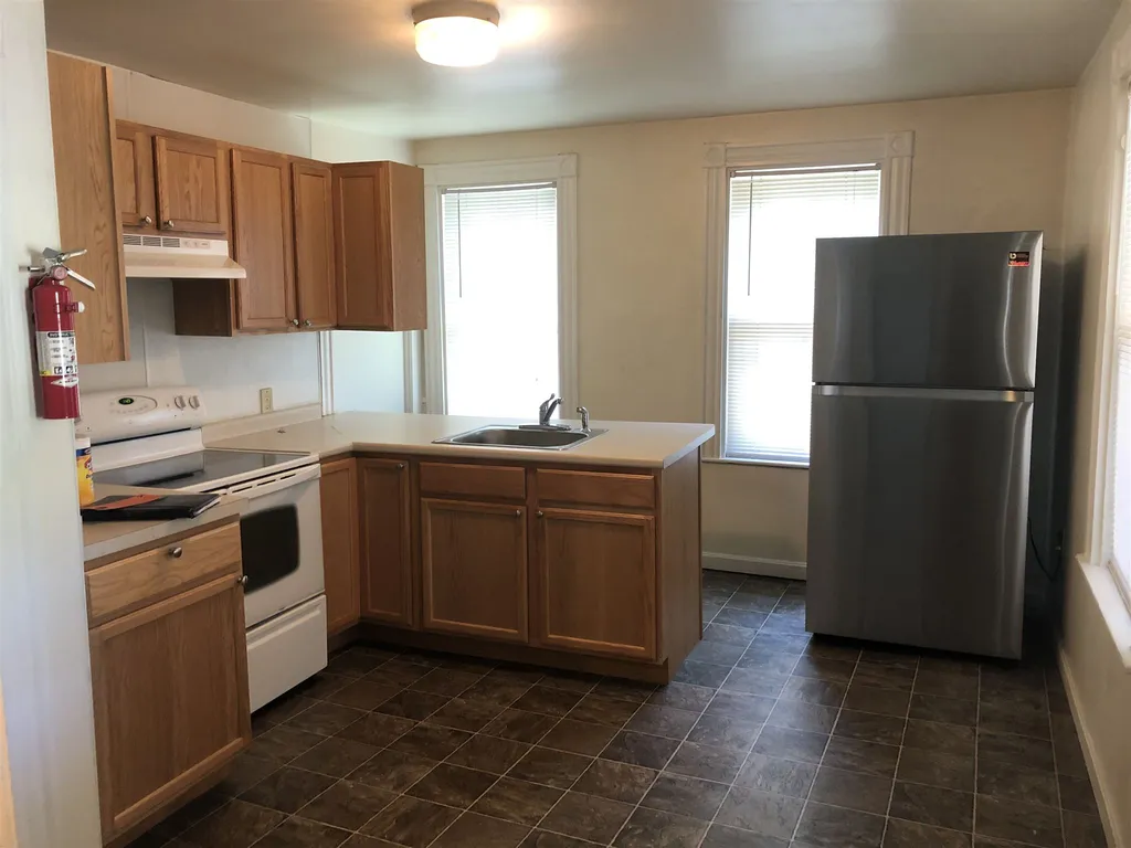 46 Grove Street Burlington VT 05401
