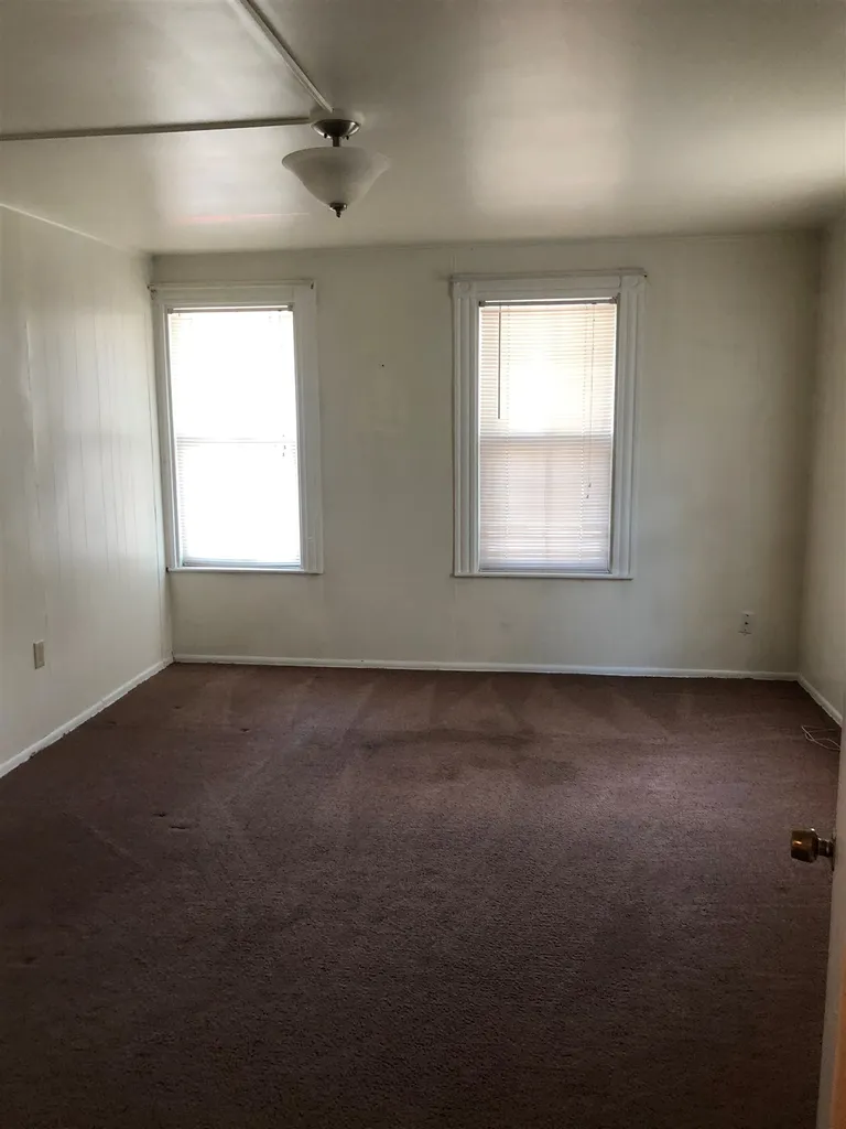 46 Grove Street Burlington VT 05401