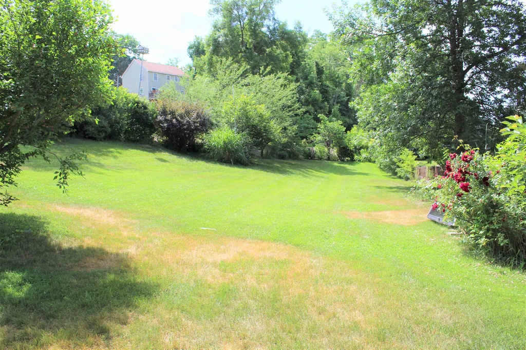 64 Merrimack Street Hooksett NH 03106