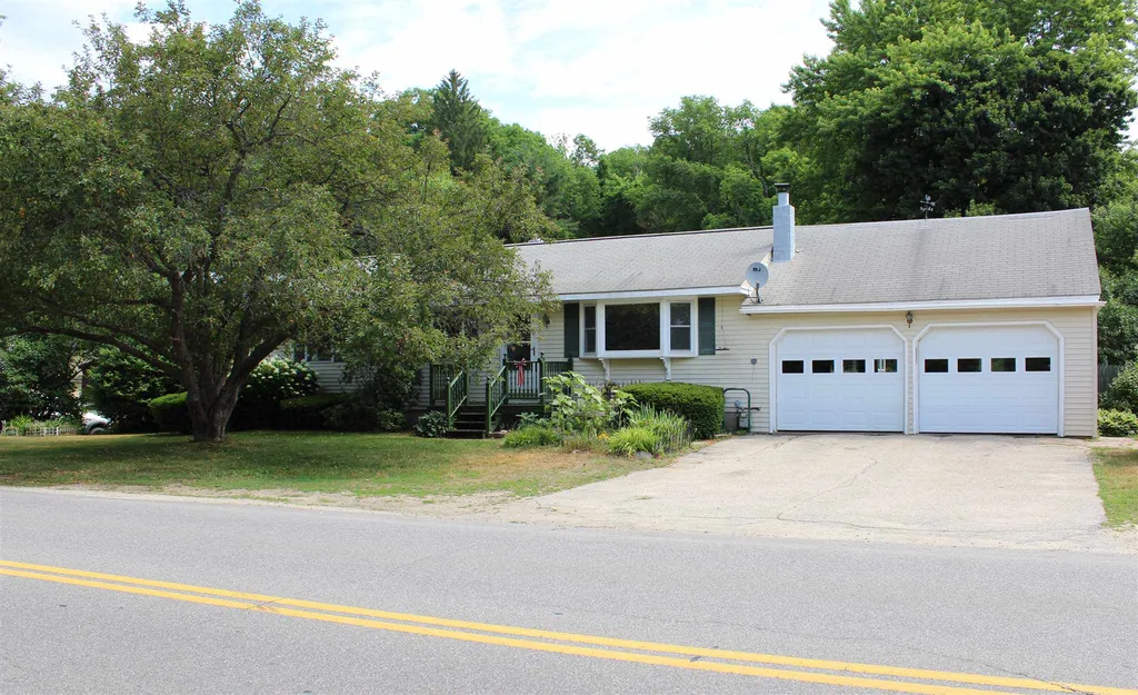 64 Merrimack Street Hooksett NH 03106
