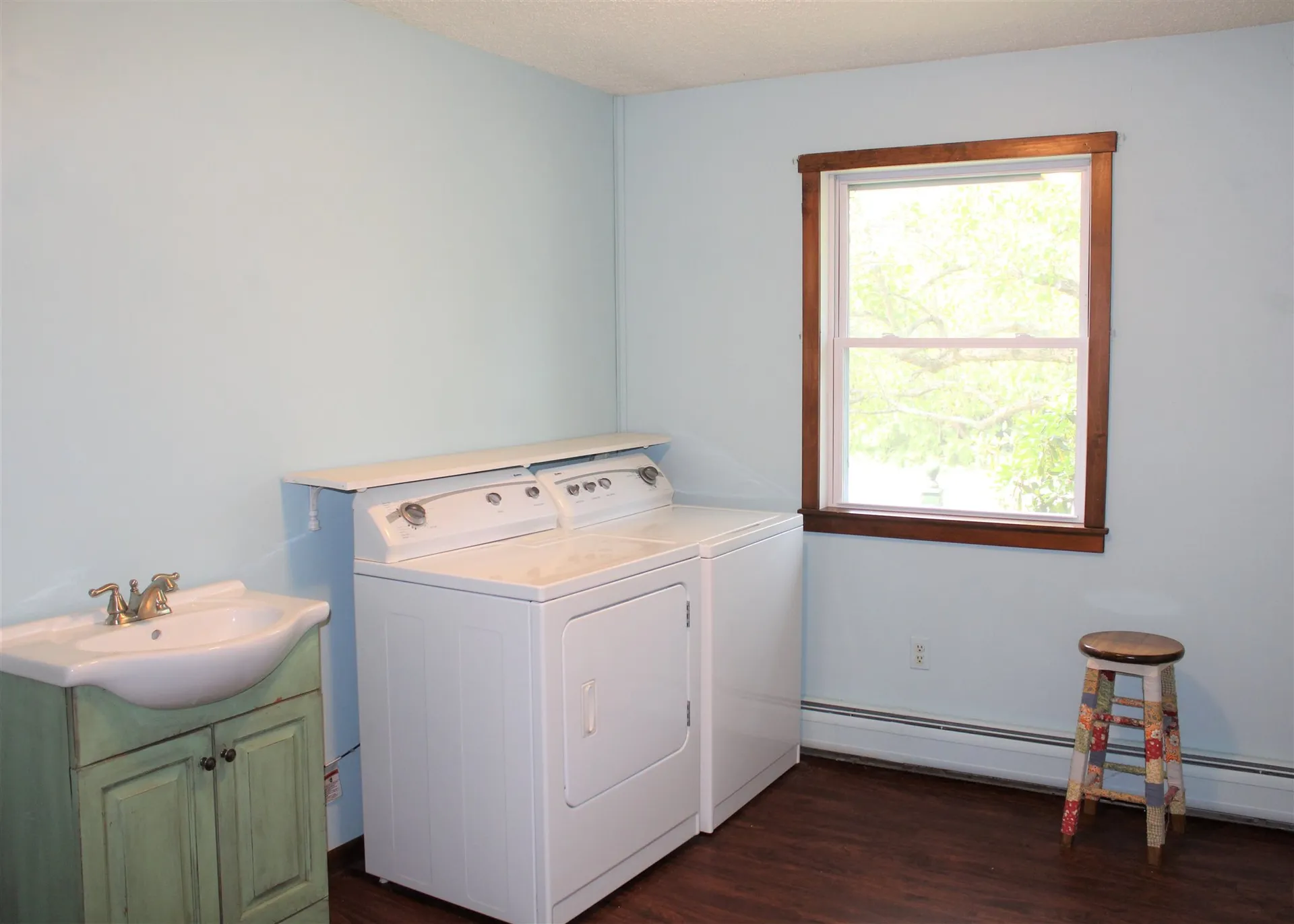 64 Merrimack Street Hooksett NH 03106