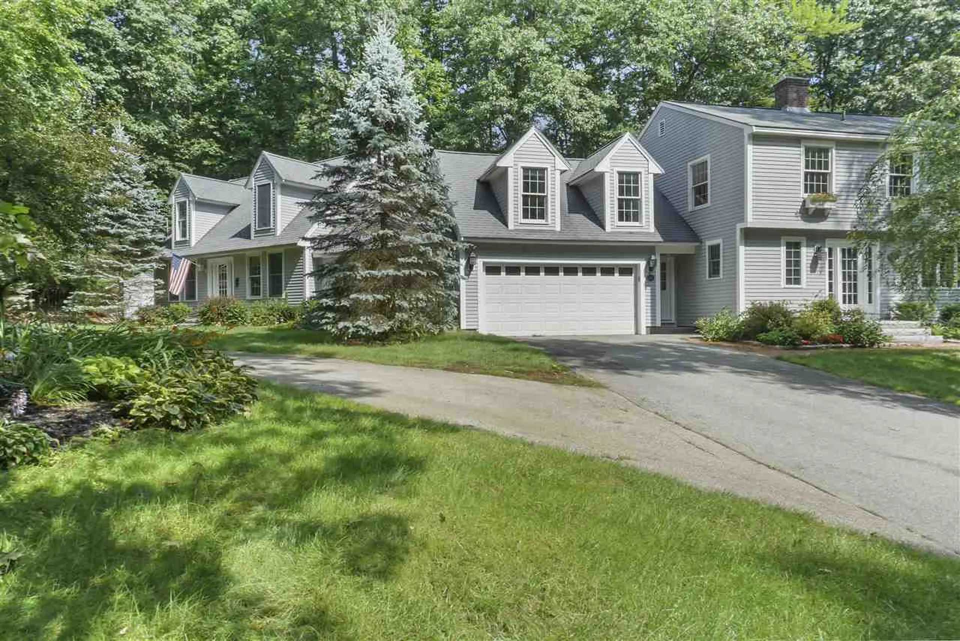 10 Howe Lane Hollis NH 03049