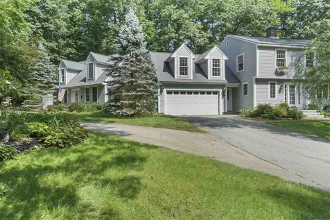 10 Howe Lane Hollis NH 03049