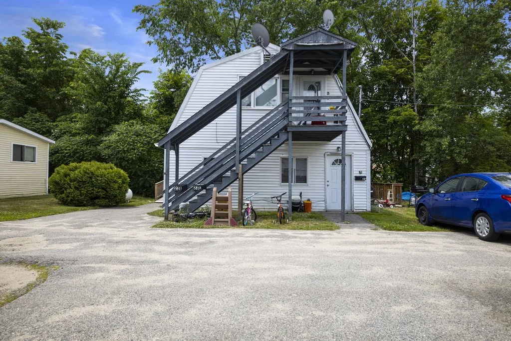 15-25 Mechanic Street Farmington NH 03835