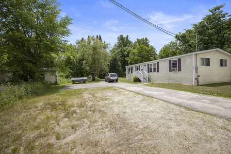 15-25 Mechanic Street Farmington NH 03835