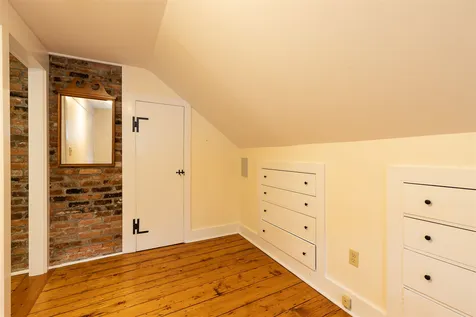454 Taconic Road Manchester VT 05254