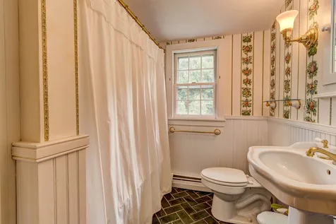 454 Taconic Road Manchester VT 05254