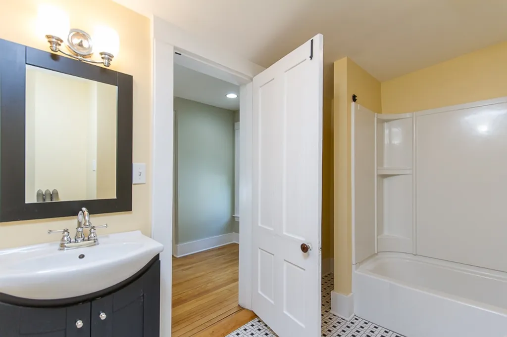 21 Pine Street Concord NH 03301