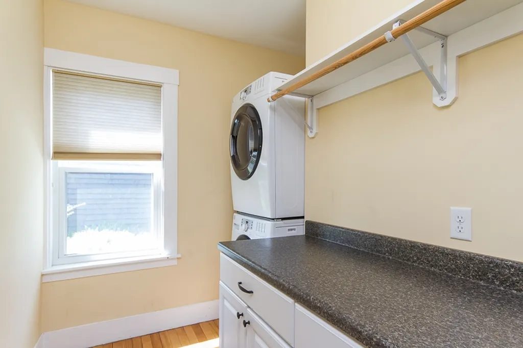 21 Pine Street Concord NH 03301