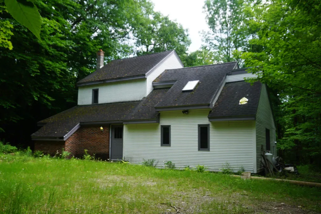 1394 Stage Road Richmond VT 05477