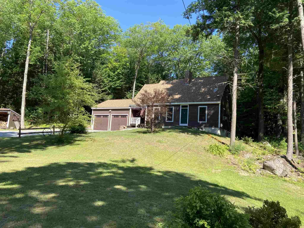 444 Newmarket Road Warner NH 03278